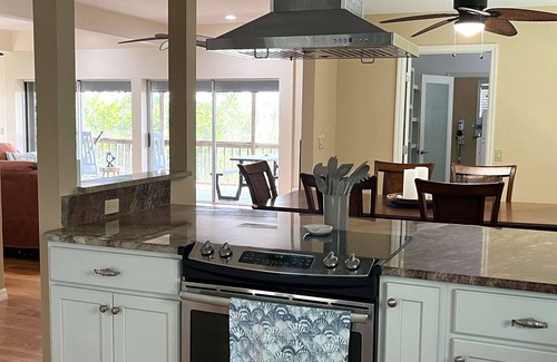 Placida House | Shine Bay: Bayfront Beauty on Little Gasparilla!