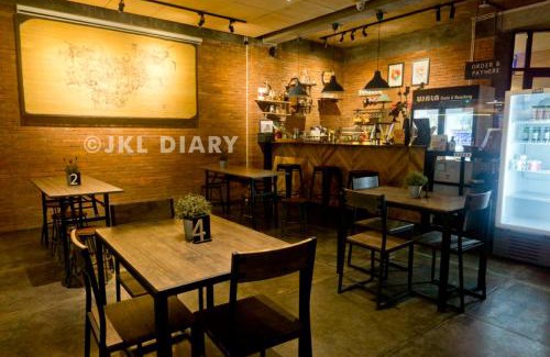 Cianjur Bed & Breakfast | Shine BnB
