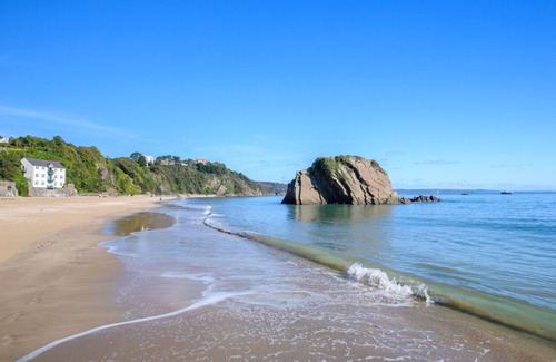 Tenby Apartment | Ship Ahoy! - One Bedroom Apartment, Sleeps 2