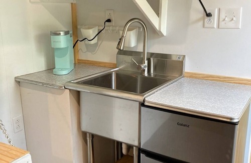 Atlantic Mine Apartment | Shipping Container close to Houghton