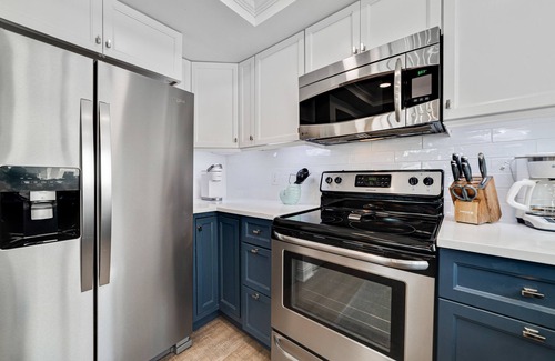 Ono Island Condo | Shipwatch C301-Gulf front Views, Bonus Loft!