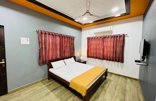 Alibaug House | Shiv Sai Holiday Home - by iIRA Stays