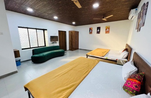 Alibaug House | Shiv Sai Holiday Home - by iIRA Stays