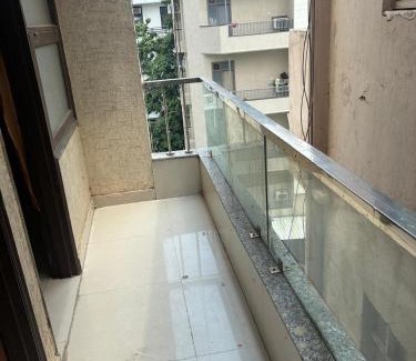DLF Phase 3 Apartment | Shiv sakti Homes