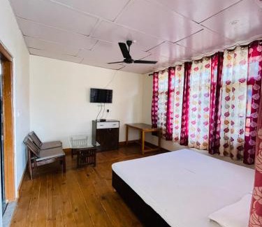 Naddi House | Shiva Home Stays