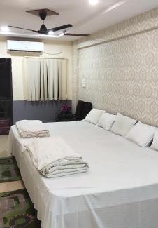 Rajpipla House | Shivaji Guest House