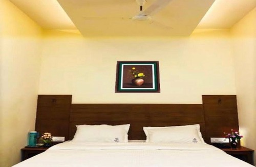 Vedasandur Hotel | Shivalaya Hotel