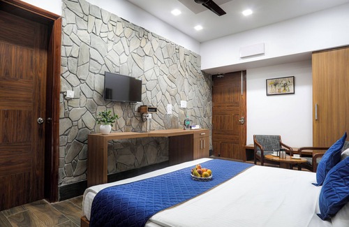 Majkhali Hotel | Shivani Foods And Resort