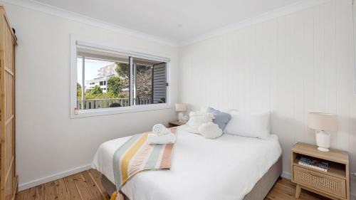 Shoal Bay Villa | Shoal Bay Beach House Three