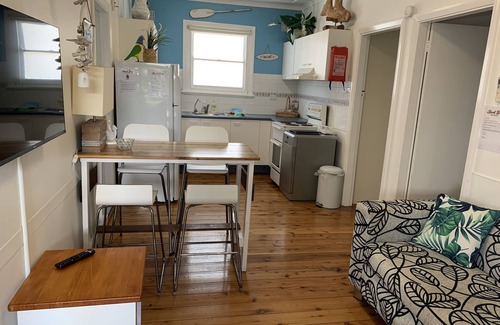 Shoal Bay House | SHOAL BAY RETREAT Unit 1 - doggie friendly duplex villa - 100m to beach