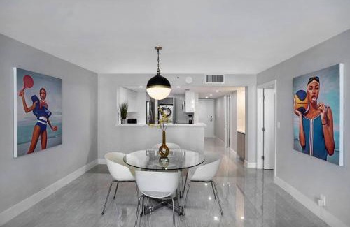 Downtown Miami Apartment | Shock Wave! NEW Renovated Condo With Water Views!