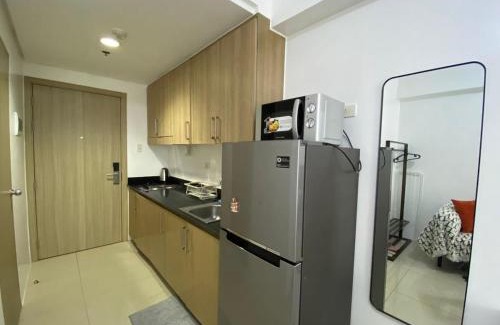 Barangay 76 Apartment | Shore 1 Spacious Smart Home 3C