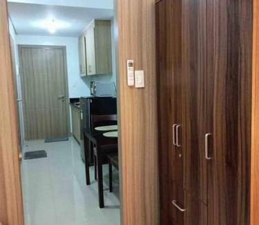 Barangay 76 Apartment | Shore 2 Staycation - Near Mall of Asia and Casinos