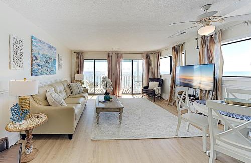 Kure Beach Apartment | Shore Am Happy