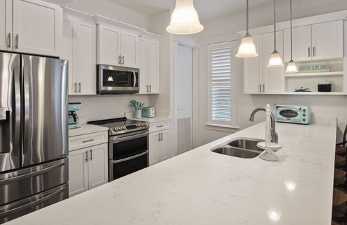 Miramar Beach House | ~Shore Beats Work ~ 4BR/4.5BA ~ Sleeps 12 ~ Frangista Beach ~
