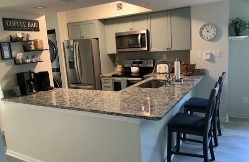 The Dunes Condo | SHORE DRIVE ARCADIAN SHORES Heron Pointe Quiet Resort Stroll to Beach