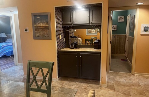 Myrtle Beach Condo | Shore Drive Gem! ! Book now for discounted rate for the last week in June