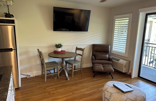 Hilton Head Island Condo | Shore Fun-Beautiful, Many upgrades! w/Bikes&Chairs