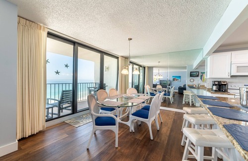 Panama City Beach Condo | Shore Fun Penthouse Edgewater 1202T2-Beachfront-Rooftop Deck-You're Shore to have Fun!