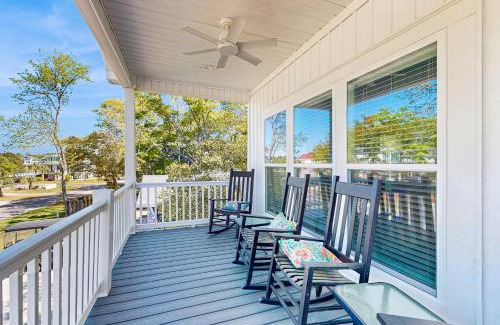 Tranquil Harbour House | Shore to be Sunshine