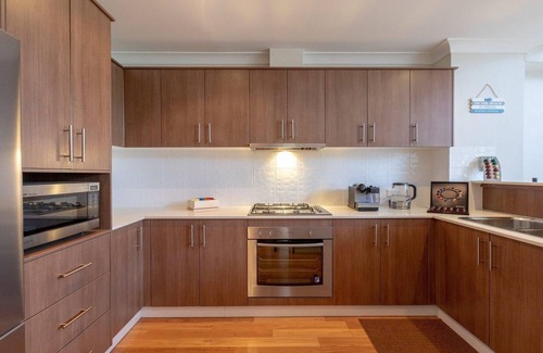 Kiama House | Shore To Please - comfort, cafes and beaches