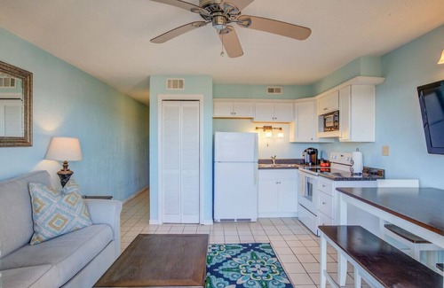 Carolina Beach Condo | Shore to Please Beachfront on the Boardwalk!