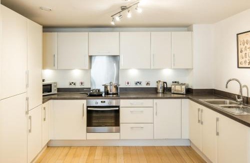 Hoxton West Apartment | Shoreditch Apartments by Sleepy