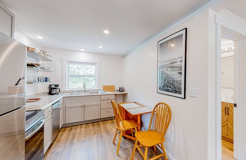 Kennebunk Condo | Shorelands 44-1 | Relaxing Studio, Playground, Outdoor Games