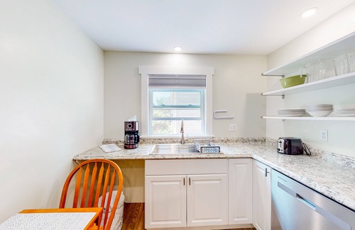 Kennebunk Condo | Shorelands 44-2 | Condo in Kennebunk