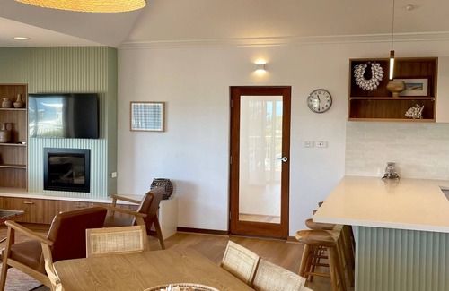 Gracetown House | Shorelands - *Close to beach, recently renovated, 2 living rooms*
