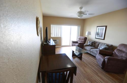 Madeira Beach Resort | Shoreline Island Resort - Exclusively Adult