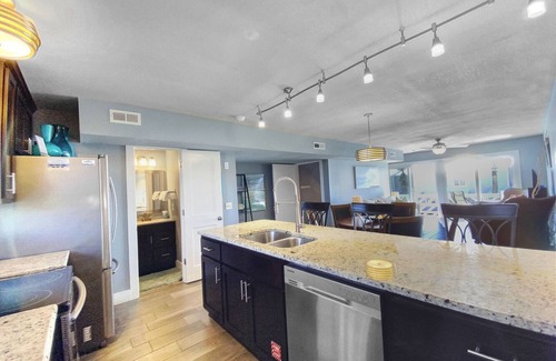 Inlet Beach House | "Shoreline Townhomes #10" | Steps to the Beach | Beautiful views from 2nd and 3rd balconies