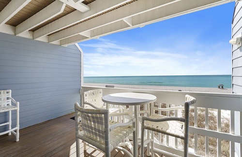 Sunnyside Condo | Shoreline Villas 9 - Updated Gulf-Front Condo, Near Pier Park, Seasonal Rentals!