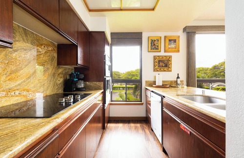 Waikoloa Condo | Shores 211, Close to Beaches, Shopping and Dining