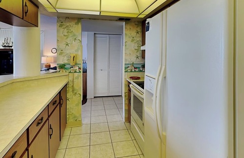Daytona Beach Shores Condo | Shores Club 807 | Pet Friendly, Spacious Balcony, Ocean Views + Pool