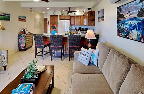 Kihei Condo | Shores of Maui 121 | Upgraded Condo, Pool + Lanai!