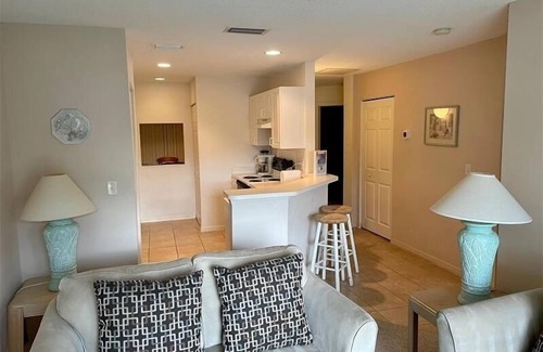 Trailer Estates Condo | Shorewalk 205 - Bradenton- The Palms condo 2 Bedroom/2 Bath, 5 miles from.