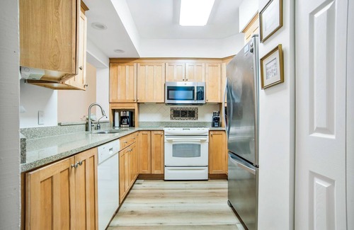 Hilton Head Island Condo | Shorewood 234-Freshly Updated in 2025 3BR Oceanview Near Shops & Restaurants