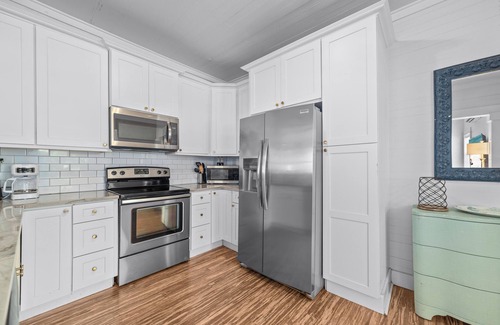 Oak House | SHORT DRIVE TO BEACH, NEAR SPORTS PLEX IN GULF SHORES!