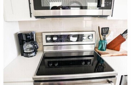 Freeport Cottage | Short drive to the beautiful 30-A beaches!nCozy Riverwalk Landing Cottage 5-E