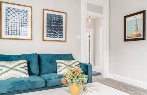 University District House | Short north- STEPS to High St -Private Parking-OSU