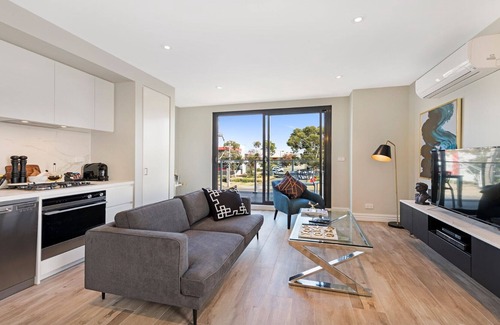 Mount Waverley Apartment | Short Stay Manhattan Notting Hill 1 Bed Standard