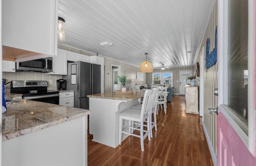 North Myrtle Beach House | Short stays with discounts thru Sept. Bike friendly channel home private dock.