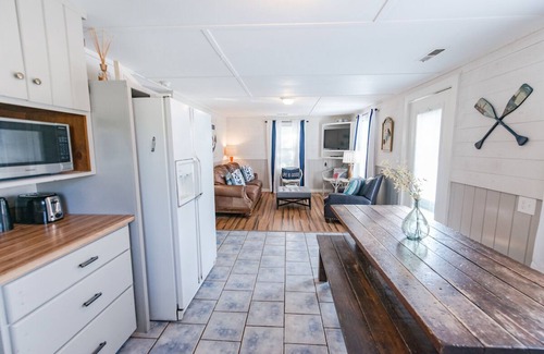 Crescent Beach House | Short Walk to Ocean 4 Bedroom/2 Bath Duplex 2 (upper level) with Pool