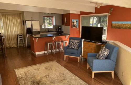 Dillon Beach Cottage | Short walk to the beach, store and cafe