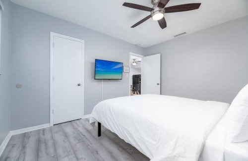 Wilton Manors Apartment | Short Walk to Wilton Drive Apt2