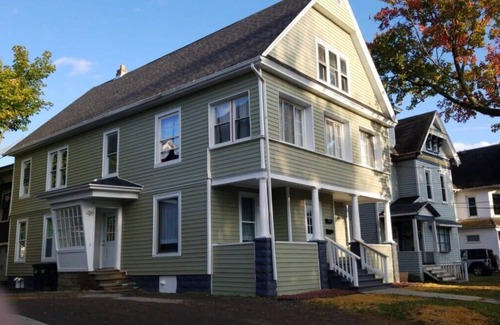 Oneonta Apartment | Shortstop Apt 1 - All Star Baseball Rentals