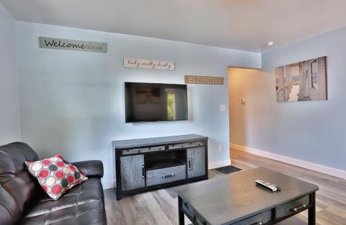 Oneonta Apartment | Shortstop Apt 1 All Star Baseball Rentals