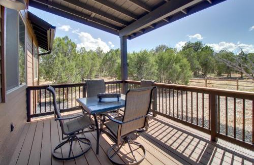 Show Low House | Show Low Cabin with Deck, Near Golfing and Hiking!