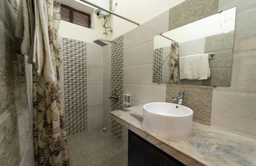 Varanasi Hotel | Shree Ganesha Residency
